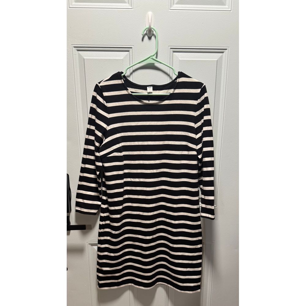 Women's Old Navy Black & White Striped 3/4 Sleeved‎ Midi Dress Size Medium